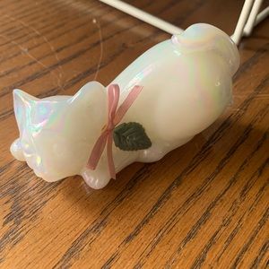 Authentic Fenton Opalescent glass kitty
